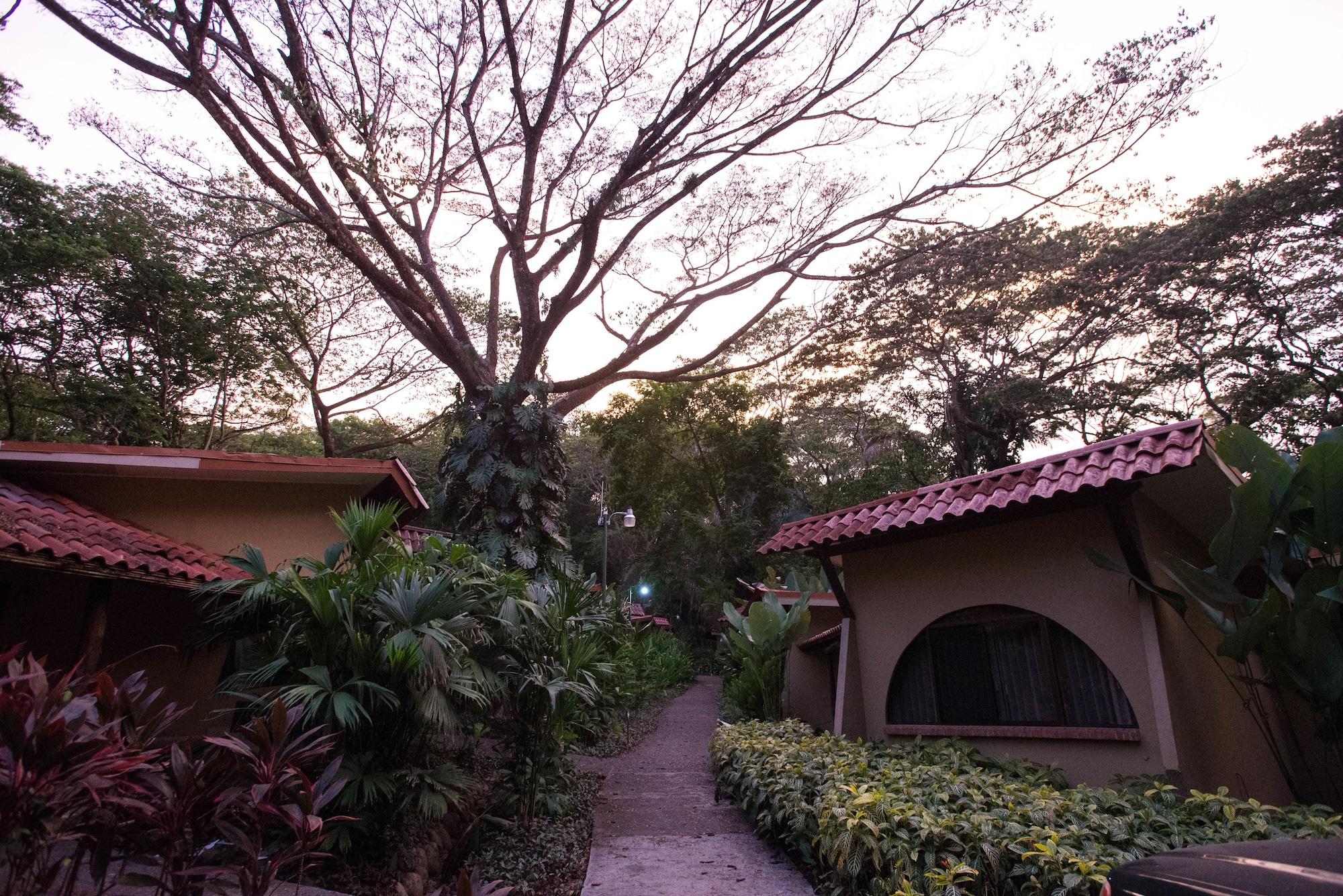 Hotel Punta Leona ฆาโก ภายนอก รูปภาพ